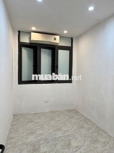 Cho thuê nhà ngõ 110 Minh Khai - Chợ Mơ - 20m2 - 4 tầng