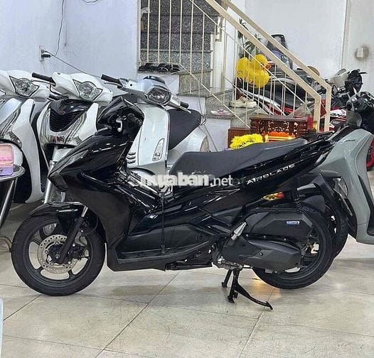 Honda Air Blade 125/4val.Đen Bóng Sport.Chich chủ