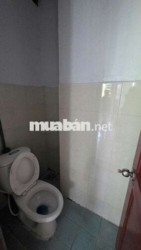 CHUNG CƯ TẦNG TRỆT - ĐỐI DIỆN CÔNG VIÊN 