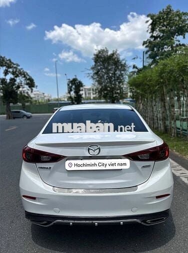 Mazda 3 2016 Trắng 72.000 km