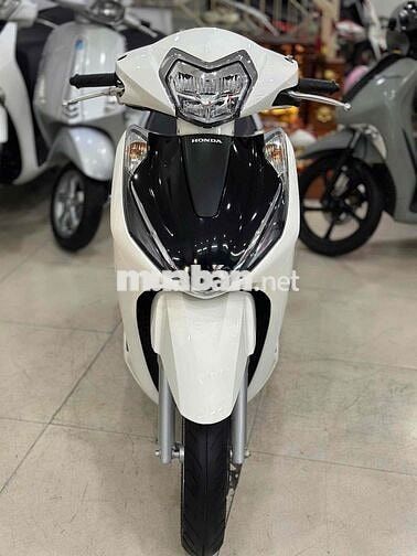 Honda Lead 2025 Trắng Đen Sport.Full Đồ.Chich chủ