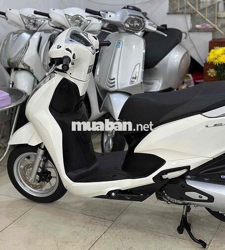Honda Lead 2025 Trắng Đen Sport.Full Đồ.Chich chủ