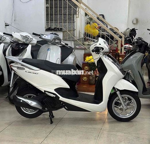 Honda Lead 2025 Trắng Đen Sport.Full Đồ.Chich chủ