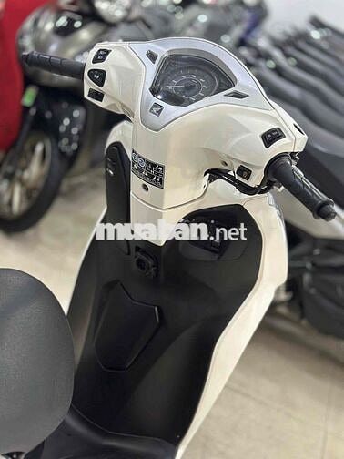 Honda Lead 2025 Trắng Đen Sport.Full Đồ.Chich chủ