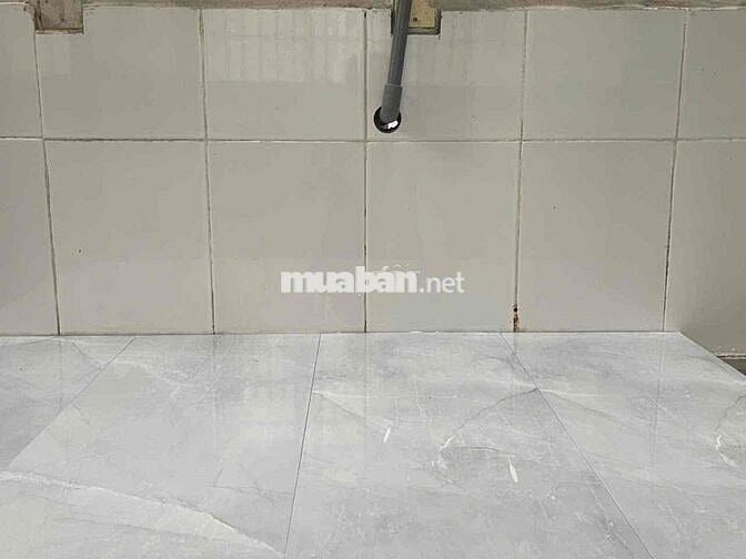 Cho thuê tầng trệt -  Lô B02 CC 518 Võ Văn Kiệt, P. Cầu Ông Lãnh
