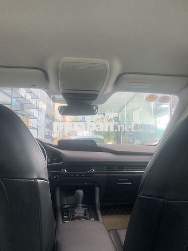 Mazda 3 Luxury 2021 Trắng 42000 km