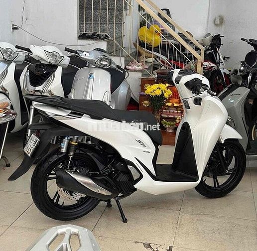 Honda SH 150 2021 Trắng Sport.Chích chủ BS83