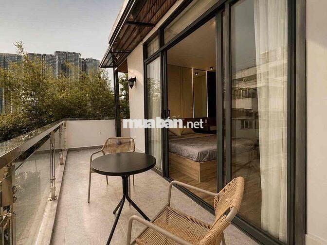 Cho thuê căn hộ Nguyễn Thị Minh khai full nội thất có ban công