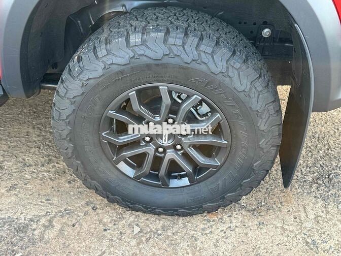 Bán Ford Raptor 2025 Đỏ 13.000 km