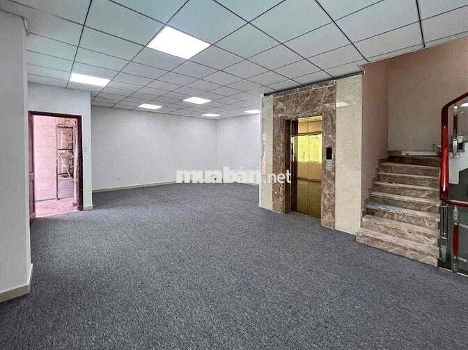 Cho thuê VP NTMK 120m2 Q1, sàn suốt không cột, view xanh thoáng
