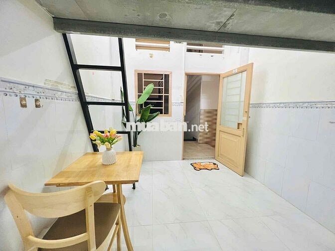Cho Thuê Phòng Giá Rẻ_Ngay Chợ Hoàng Hoa Thám_Đại Học Văn Hiến