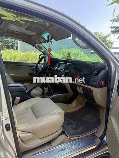 Toyota Fortuner 2015 Dầu Số sàn Bạc