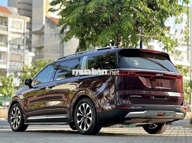 KIA CARNIVAL 2.2D SIGNATURE 2022 Đỏ Mận CTY XHĐ