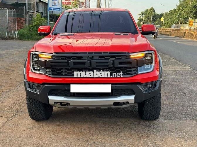 Bán Ford Raptor 2025 Đỏ 13.000 km