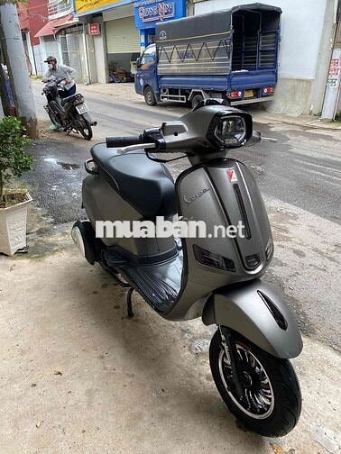 Piaggio Vespa 50cc 2026 Xám 500km