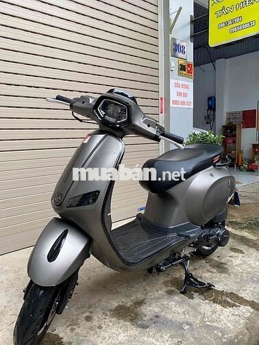 Piaggio Vespa 50cc 2026 Xám 500km