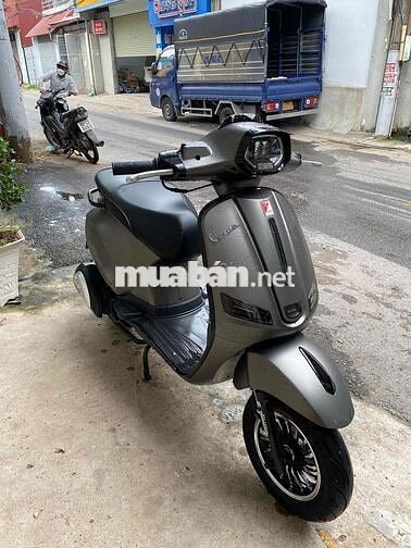 Piaggio Vespa 50cc 2026 Xám 500km