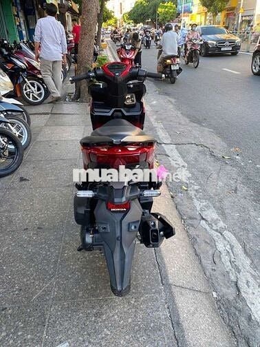 Honda Vario 125 2025 màu Đỏ