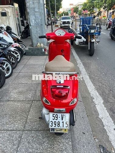 Piaggio Vespa LX ie 2012 màu Đỏ