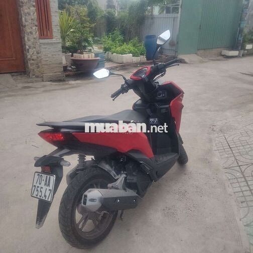 Honda Vario 2025 Đặc biệt Đỏ nhám 2000 km