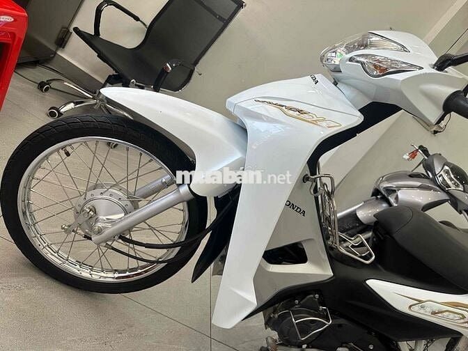Honda Wave 110cc 2022 Trắng đen bạc