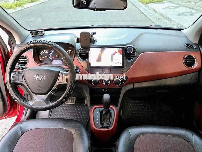Hyundai Grand i10 AT sedan 2018 Đỏ Tự động