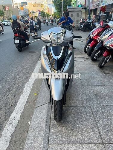 Honda Lead FI 2019 Bạc Đã sử dụng