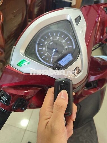 Thanh lý HONDA LEAD 125cc Màu Đỏ Đô Chính Chủ