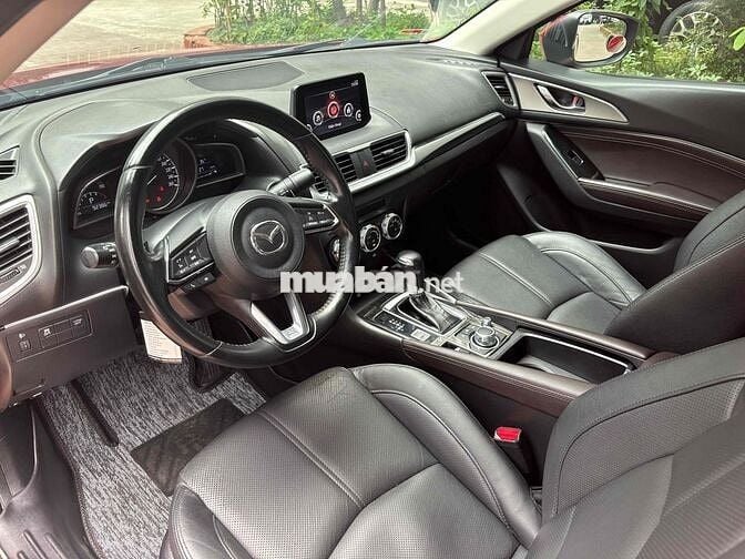 Mazda 3 2018 sedan