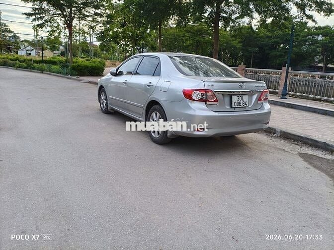 Toyota Altis 2010 Bạc 20 vạn