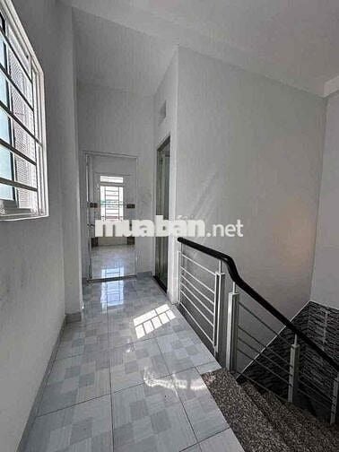 Nhà  mới [ 4 x 10] 2 lầu  (2PN,2WC) -hẻm 5m ,Gò xoài ,binh Tân