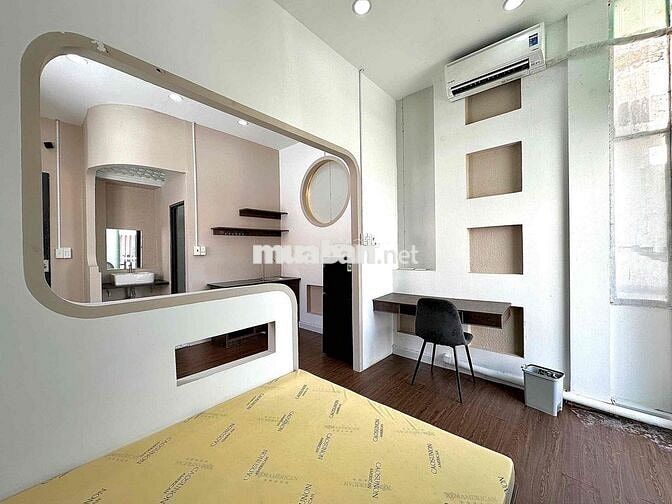STUDIO BAN CÔNG FULL NỘI THẤT TÁCH BẾP NGAY ÂU CƠ