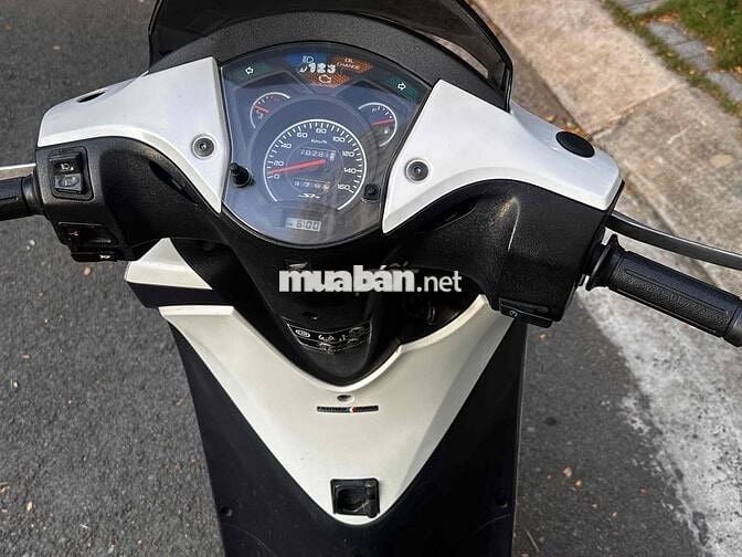 SH Nhập ý 2012 .125cc Bstp Chính Chủ
