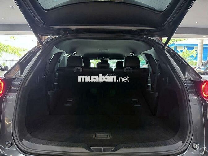 Mazda CX8 2022 Premium 2.5L,1 cầu,màu xám,5v6km