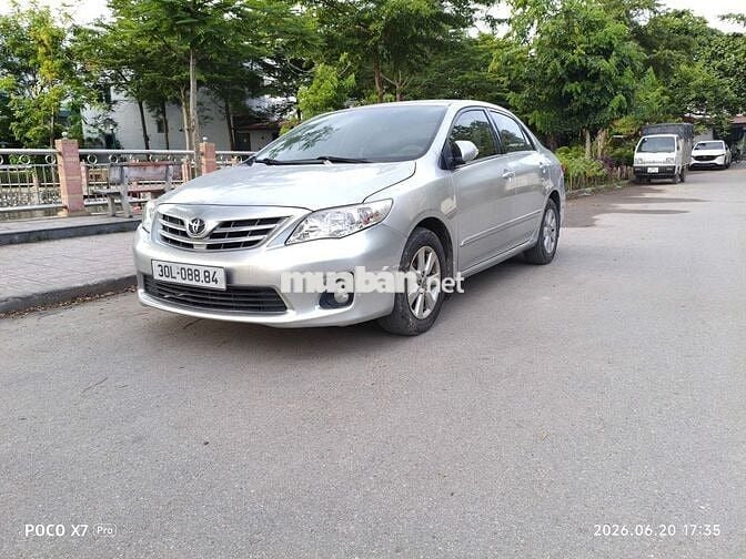 Toyota Altis 2010 Bạc 20 vạn