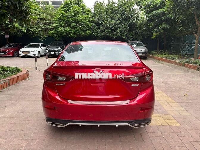 Mazda 3 2018 sedan