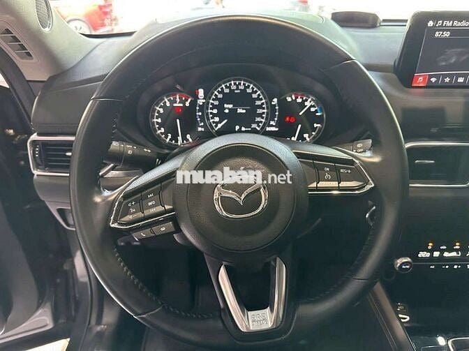 Mazda CX5 2022 Premium 2.0L,1 cầu,màu xám,4v9 km