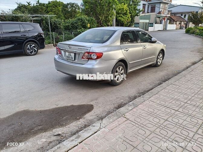 Toyota Altis 2010 Bạc 20 vạn