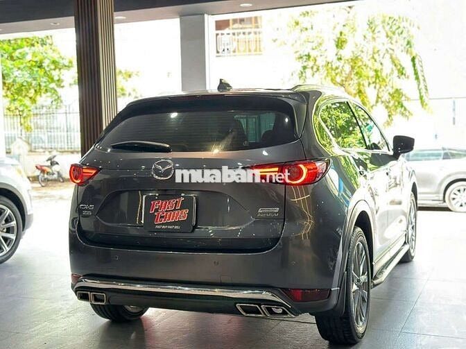 Mazda CX5 2022 Premium 2.0L,1 cầu,màu xám,4v9 km