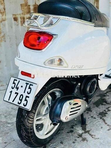 Piaggio Vespa LX 125CC 2010 Trắng