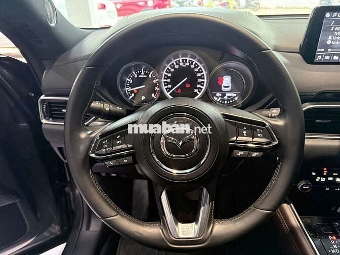 Mazda CX8 2022 Premium 2.5L,1 cầu,màu xám,5v6km