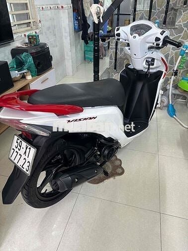 Honda Vision 2017 Trắng đen bản đặt biệt