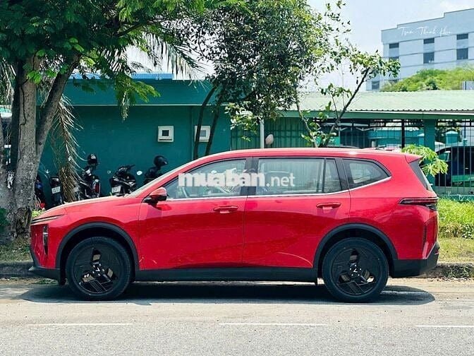 VinFast MPV 7 -XE SẴN KHO GIAO NGAY - BAO HS KHÓ