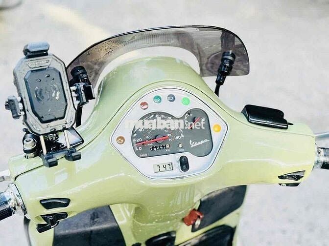 Piaggio Vespa GTS 125cc 3VAL IE 2015 Xanh bơ