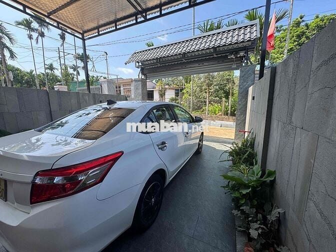 Toyota Vios E 2017 Số sàn Trắng