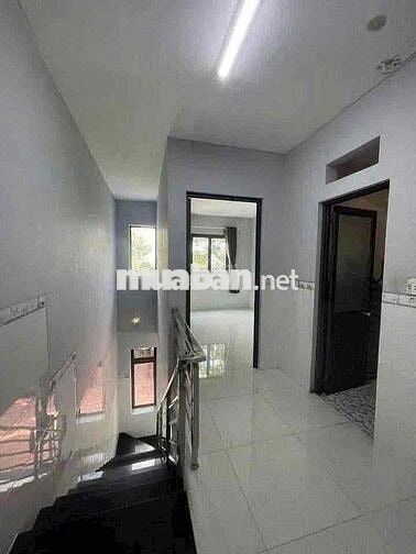 Cho Thuê nhà 2Phòng Ngủ Phú Hoà Gần THCS Phú Hoà