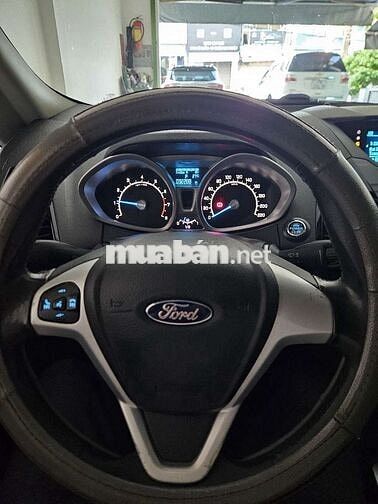 Ford EcoSport Titanium Trắng