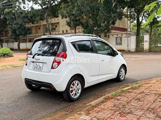 Chevrolet Spark 2017 Số sàn Trắng