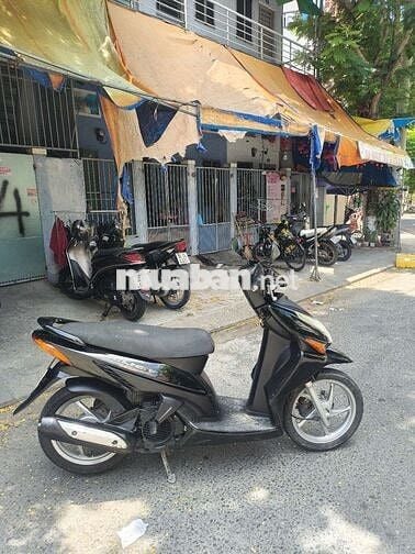 Honda Click Tự động màu Đen bs 85