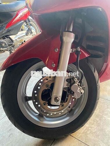 Honda Dylan 150 Đỏ